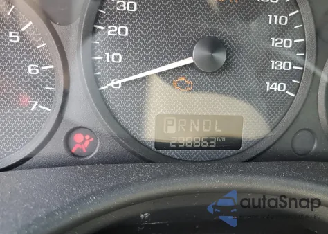 2005 Chevrolet Malibu Ls z USA, uszkodzony, nr VIN 1G1ZT54835F185105